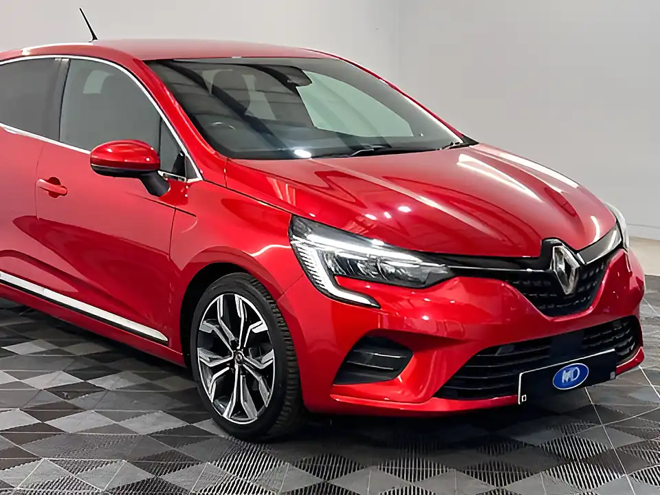 Used 2026 Renault Clio S Edition Flame Red - Interior and Exterior details 17