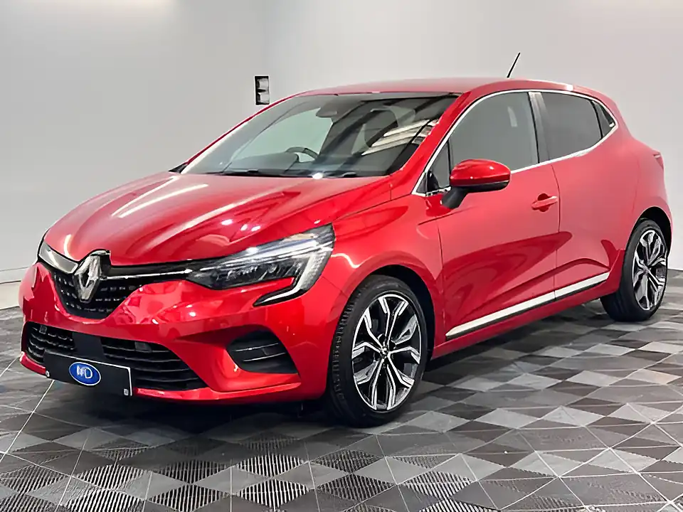 Used 2026 Renault Clio S Edition Flame Red - Interior and Exterior details 9