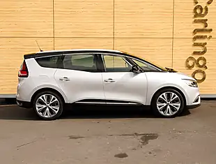 Used 2026 Renault Grand Scenic Signature Silver/Black - Interior and Exterior details 10