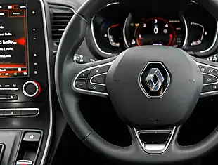Used 2026 Renault Grand Scenic Signature Silver/Black - Interior and Exterior details 12