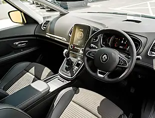 Used 2026 Renault Grand Scenic Signature Silver/Black - Interior and Exterior details 4