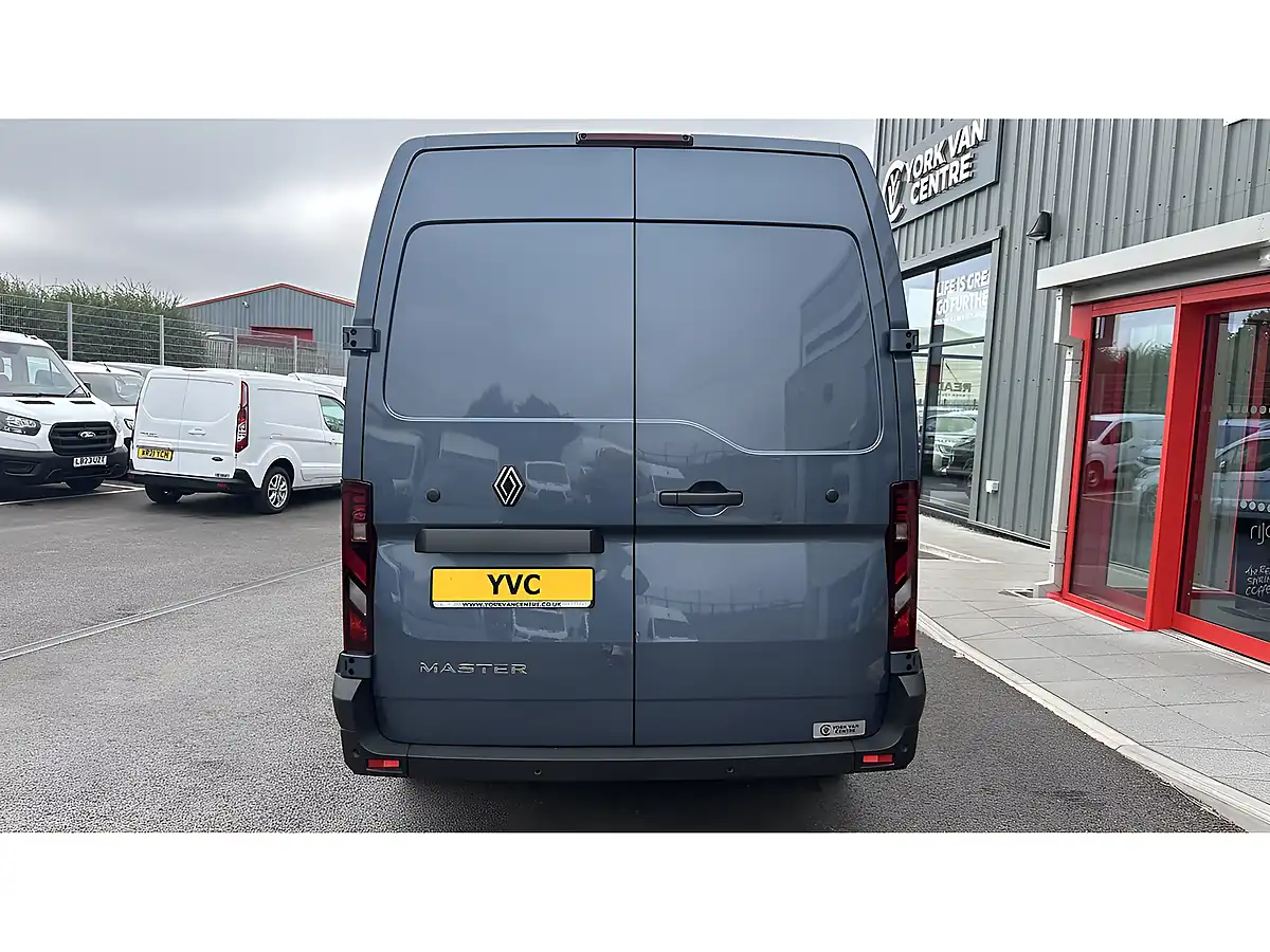 Used 2026 Renault Master Advance Tempest - Interior and Exterior details 15