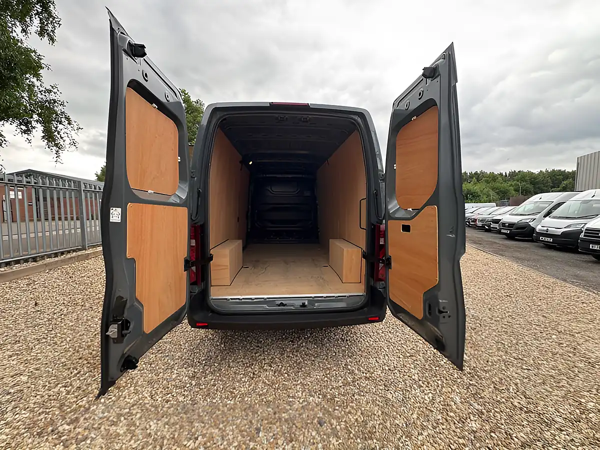 Used 2026 Renault Master LM35 Advance Grey - Interior and Exterior details 6