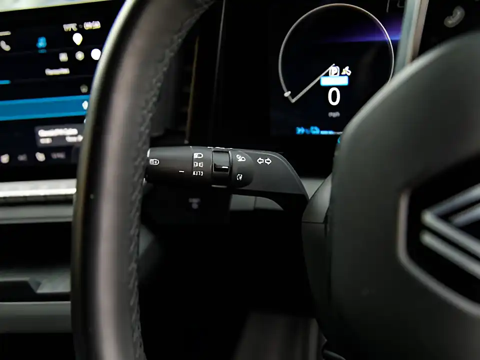 Used 2026 Renault Megane Iconic Grey/Black - Interior and Exterior details 11
