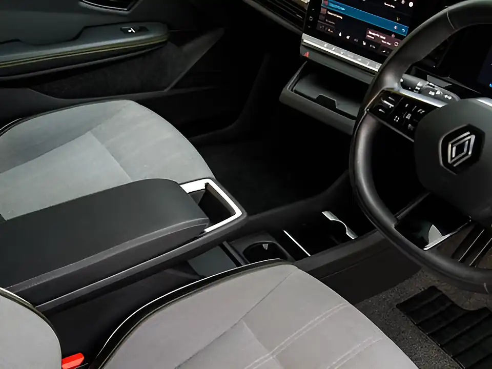 Used 2026 Renault Megane Iconic Grey/Black - Interior and Exterior details 18