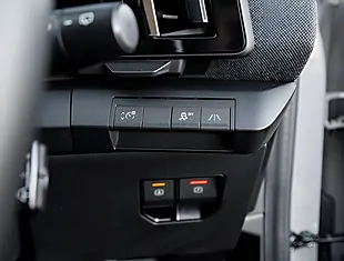 Used 2026 Renault Megane Techno Grey/Black - Interior and Exterior details 10