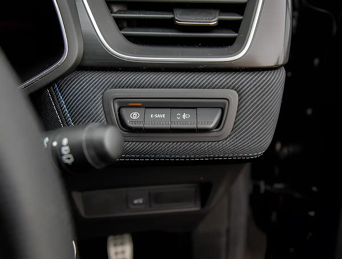 Used 2026 Renault Symbioz Techno Esprit Alpine Black - Interior and Exterior details 11