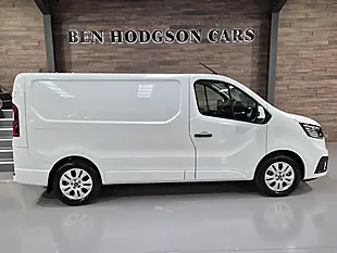 Used 2026 Renault Trafic SL30 Extra White - Interior and Exterior details 4