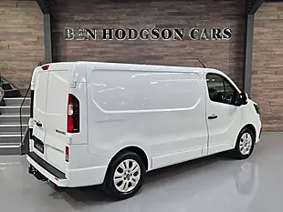 Used 2026 Renault Trafic SL30 Extra White - Interior and Exterior details 5