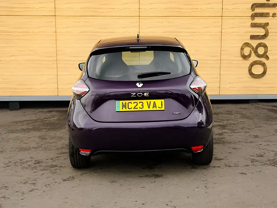 Used 2026 Renault Zoe Iconic Purple - Interior and Exterior details 6