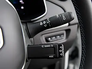 Used 2026 Renault Zoe Se White - Interior and Exterior details 11