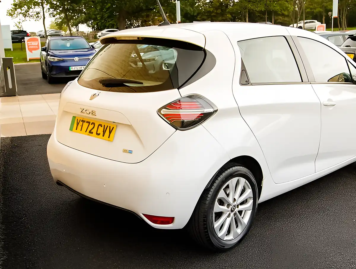 Used 2026 Renault Zoe Se White - Interior and Exterior details 7