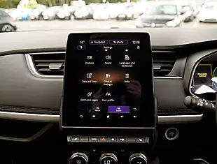 Used 2026 Renault Zoe Techno White - Interior and Exterior details 17