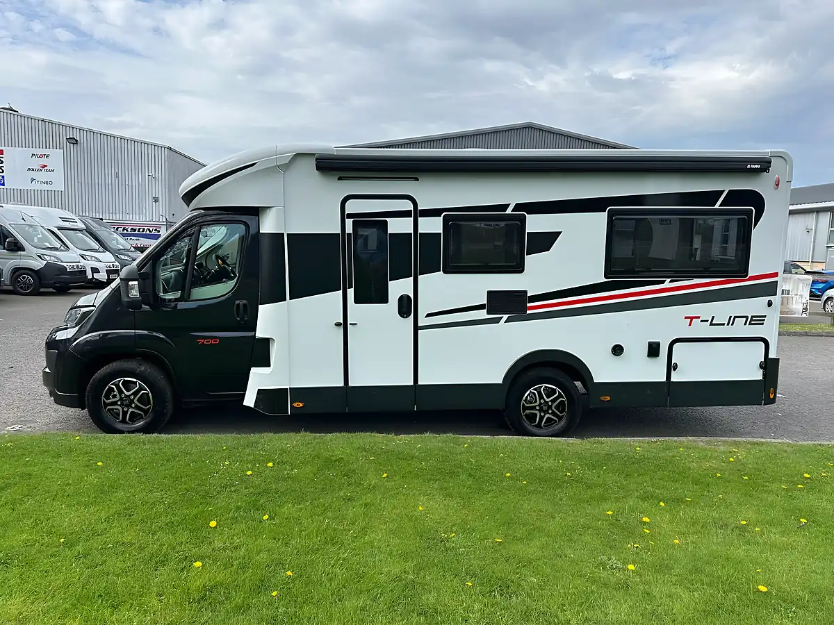 Used 2026 Roller Team T-Line 700 - Front View
