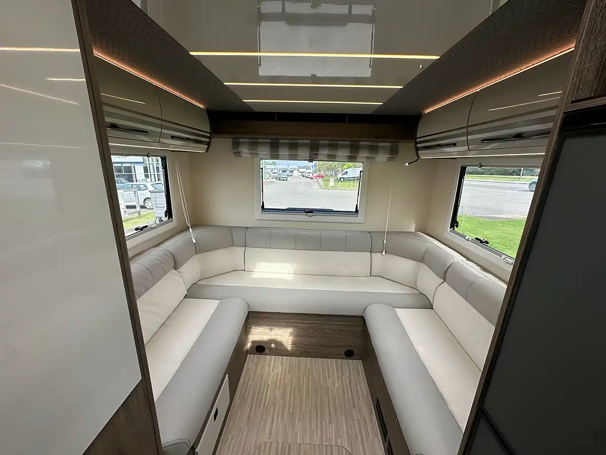 Used 2026 Roller Team T-Line 700 - Interior and Exterior details 13
