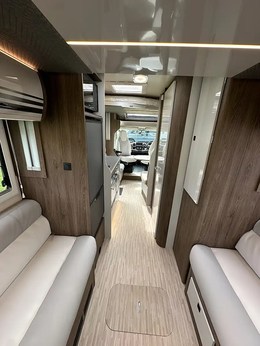 Used 2026 Roller Team T-Line 700 - Interior and Exterior details 14