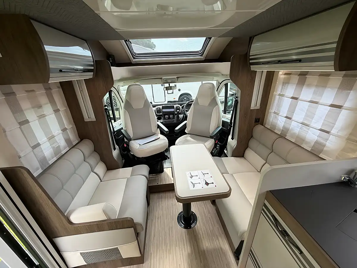 Used 2026 Roller Team T-Line 750 - Interior and Exterior details 10