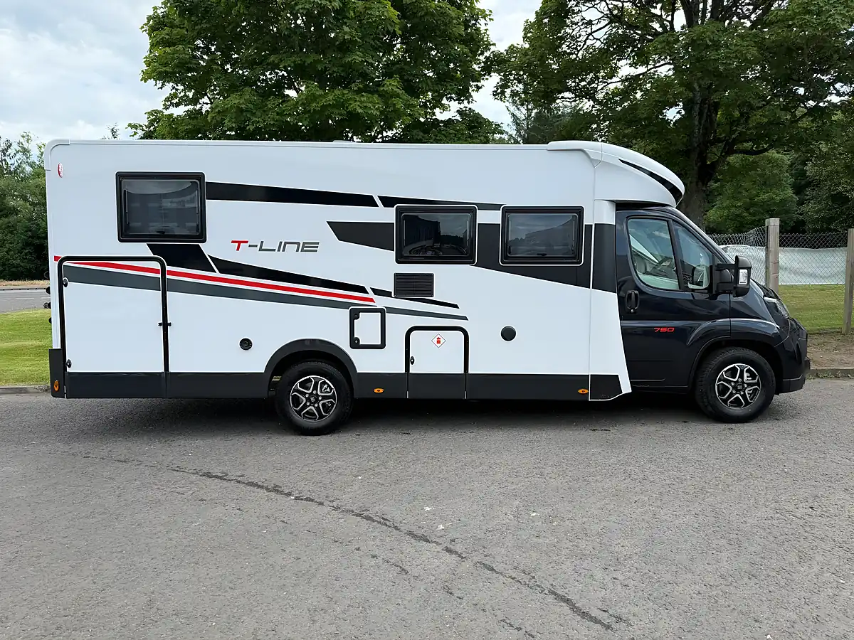 Used 2026 Roller Team T-Line 750 - Interior and Exterior details 4