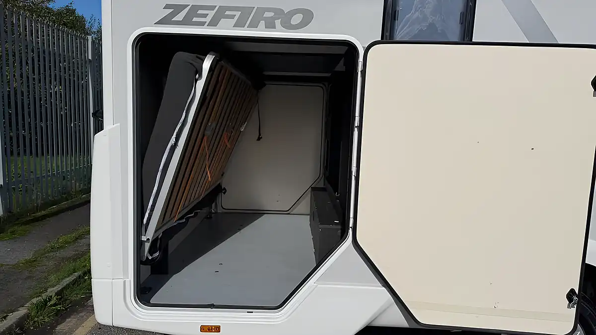 Used 2026 Roller Team Zefiro 675 - Interior and Exterior details 7
