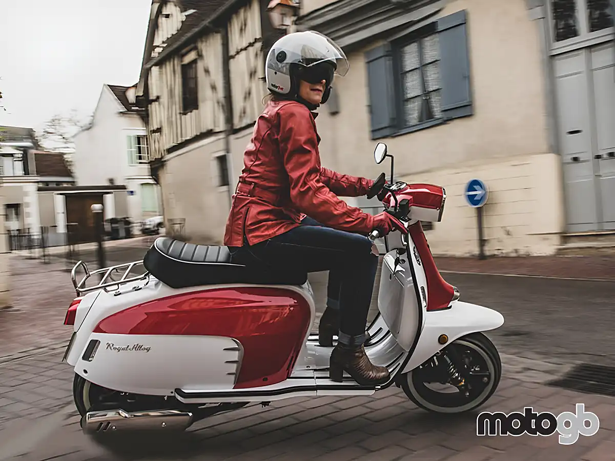 Used 2026 Royal Alloy GT 125 Grey - Interior and Exterior details 16