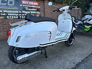 Used 2026 Royal Alloy GT125 Ac Cbs White - Interior and Exterior details 3