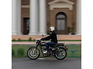 Used 2026 Royal Enfield Bullet 350 Black Gold Black Gold - Interior and Exterior details 3