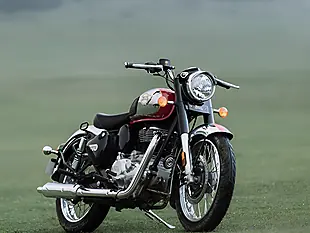 Used 2026 Royal Enfield Classic 350 Stealth Black - Interior and Exterior details 12