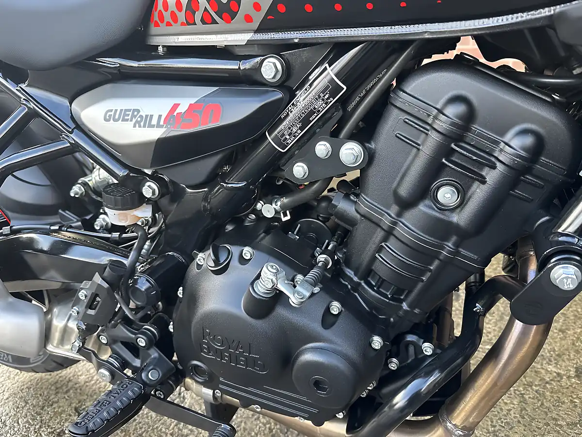 Used 2026 Royal Enfield Guerrilla 450 Apex Grey and Black - Interior and Exterior details 15