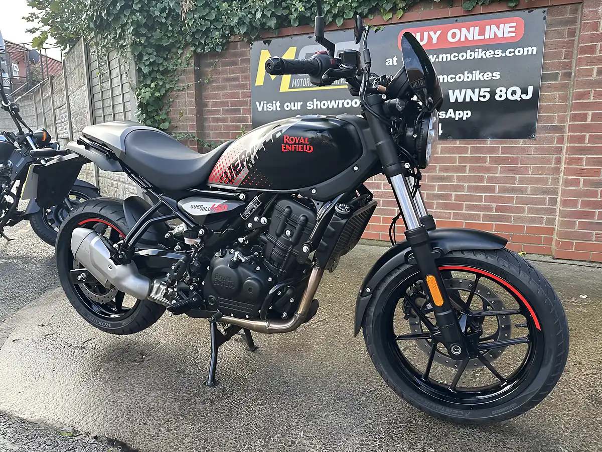 Used 2026 Royal Enfield Guerrilla 450 Apex Grey and Black - Interior and Exterior details 2