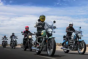 Used 2026 Royal Enfield Meteor 350 Fireball Fireball Orange - Interior and Exterior details 6