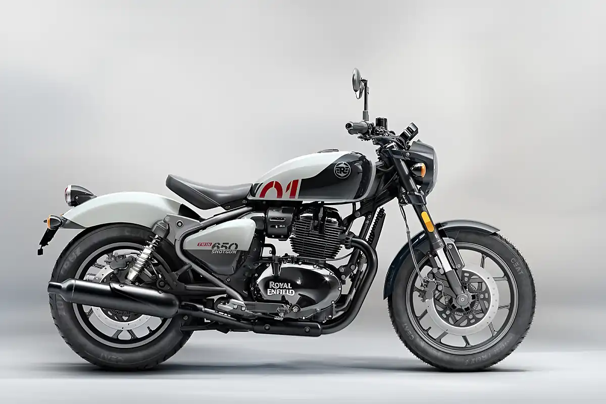 Used 2026 Royal Enfield Shotgun 650 Sheet Metal Grey - Interior and Exterior details 12
