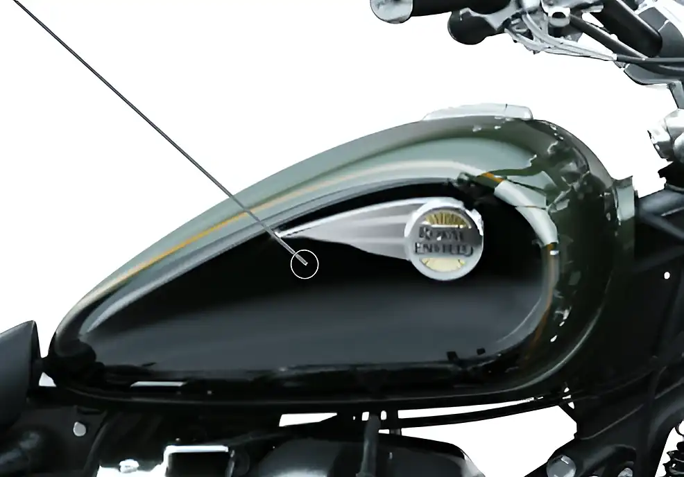 Used 2026 Royal Enfield Super Meteor 650 Celestial Celestial Red - Interior and Exterior details 9