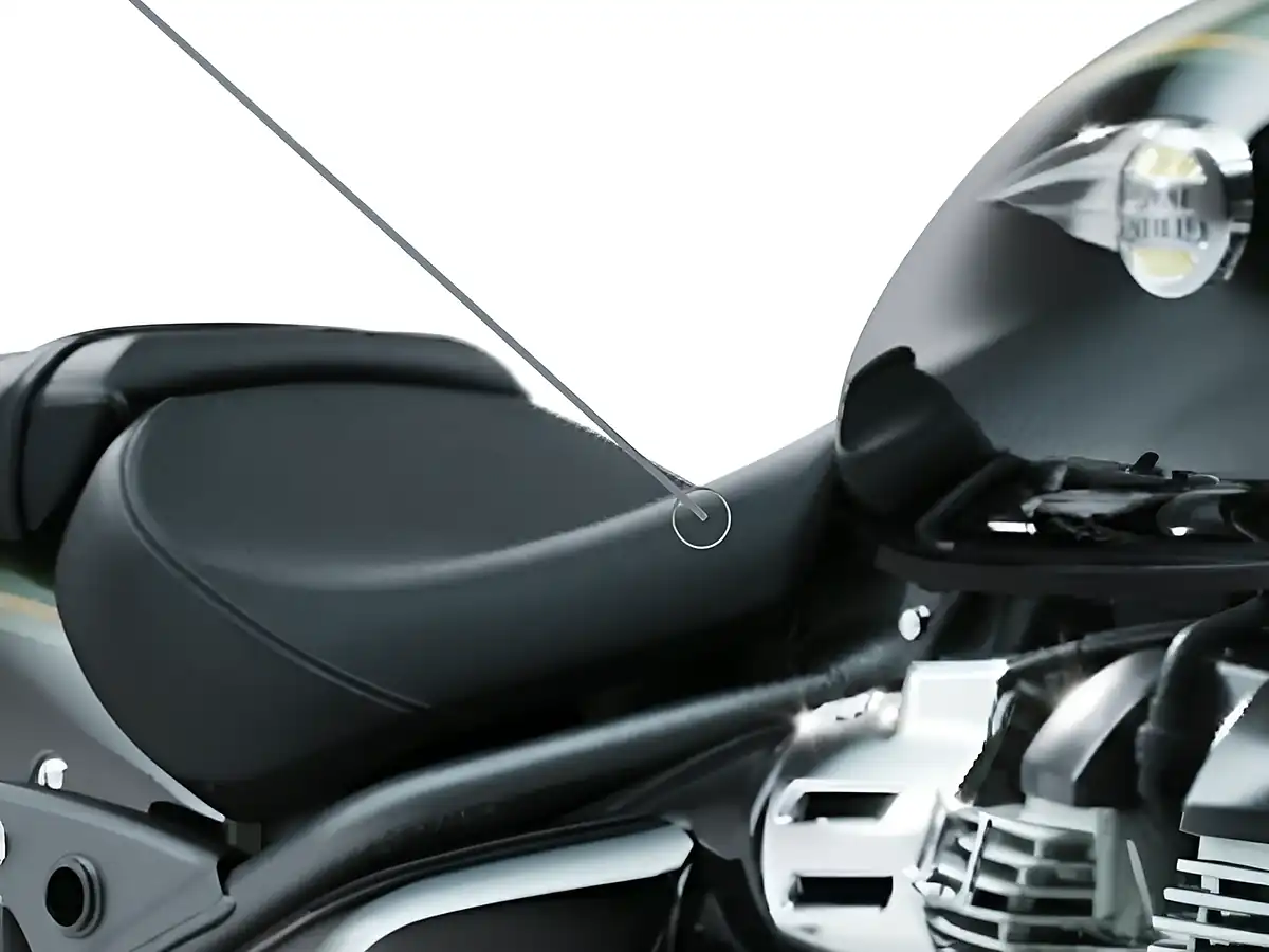 Used 2026 Royal Enfield Super Meteor 650 Interstellar Interstellar Green - Interior and Exterior details 11