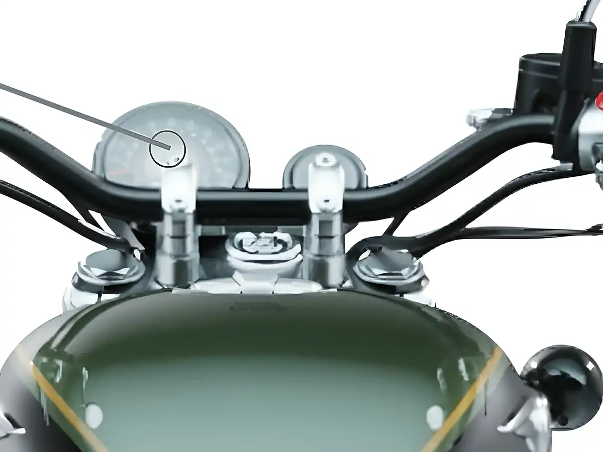 Used 2026 Royal Enfield Super Meteor 650 Interstellar Interstellar Green - Interior and Exterior details 9