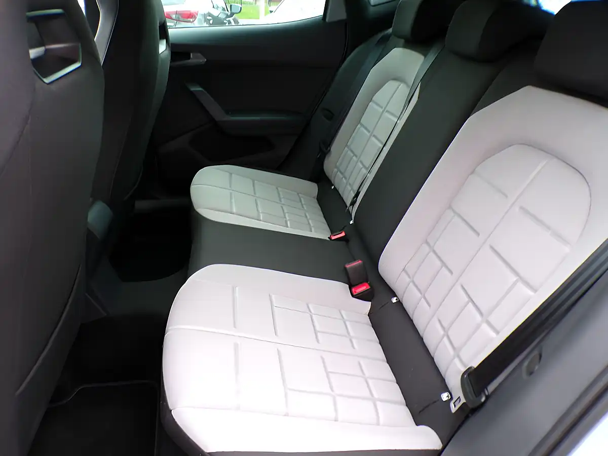 Used 2026 SEAT Arona Fr Sport Grey - Interior and Exterior details 11
