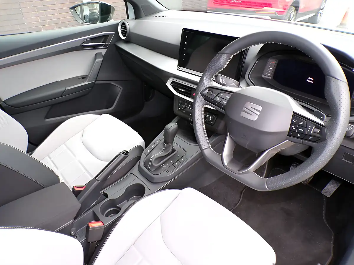 Used 2026 SEAT Arona Fr Sport Grey - Interior and Exterior details 19