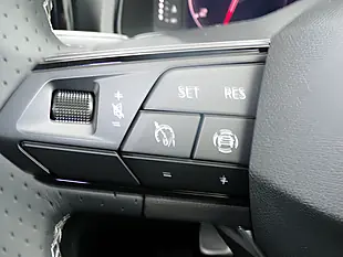 Used 2026 SEAT Arona Fr Sport White - Interior and Exterior details 13