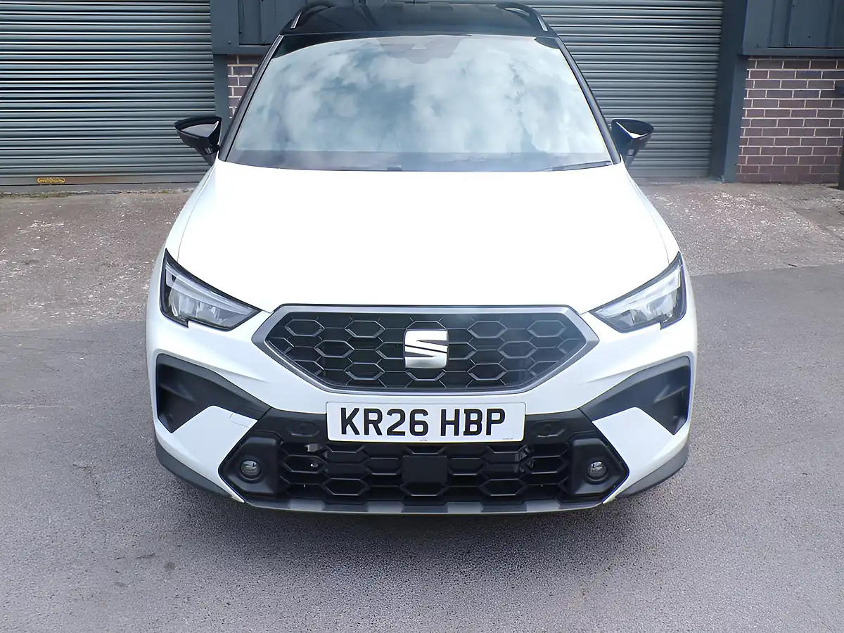 Used 2026 SEAT Arona Fr Sport White - Interior and Exterior details 4