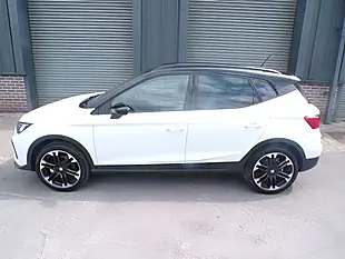 Used 2026 SEAT Arona Fr Sport White - Interior and Exterior details 5