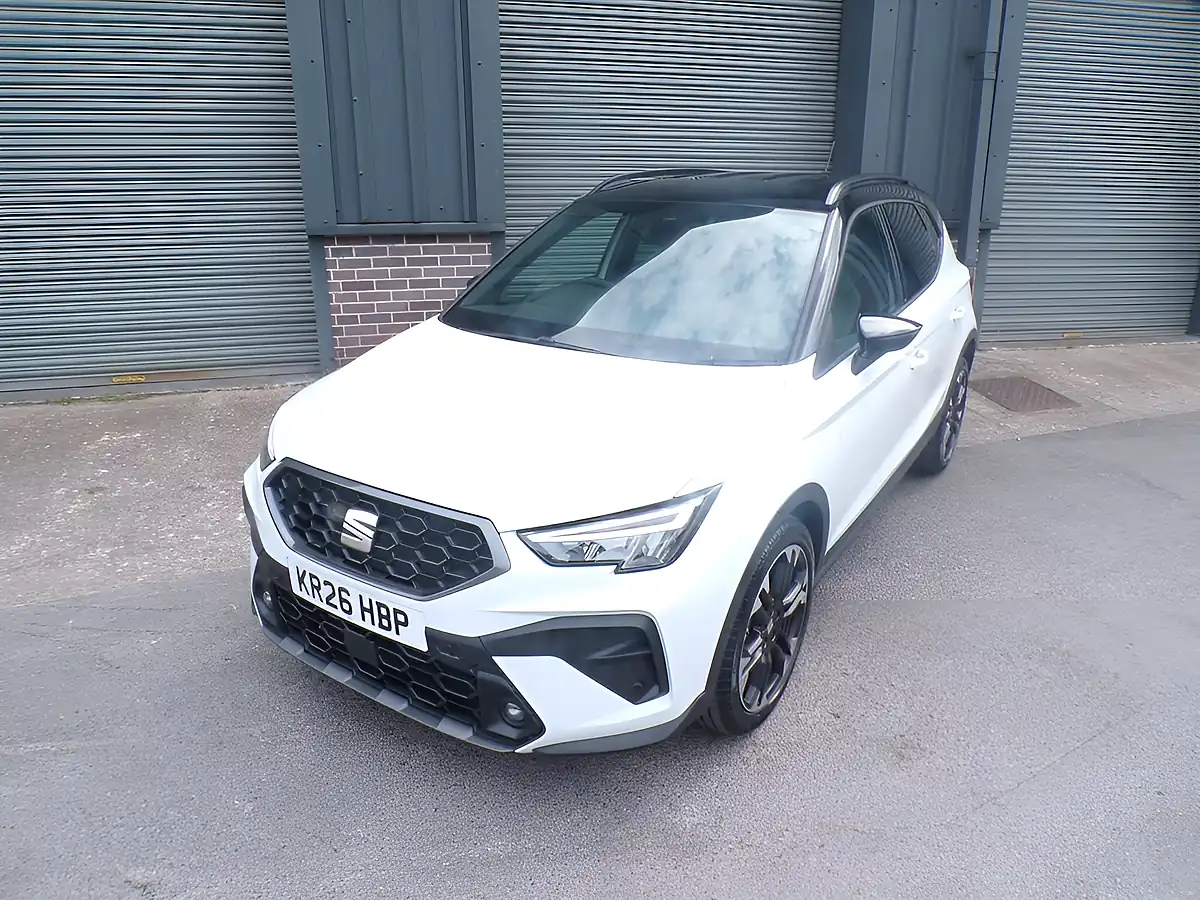 Used 2026 SEAT Arona Fr Sport White - Interior and Exterior details 6