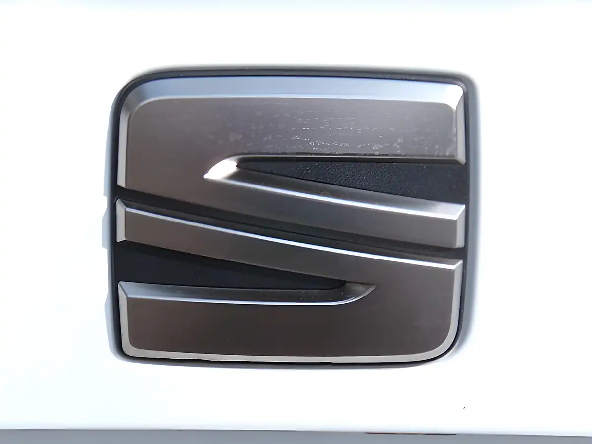 Used 2026 SEAT Arona Fr Sport White - Interior and Exterior details 10