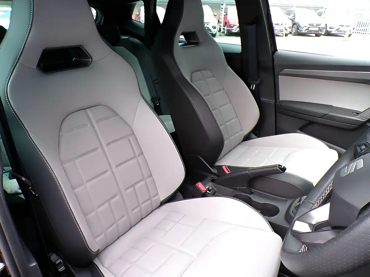Used 2026 SEAT Ibiza Fr First Edition Black - Interior and Exterior details 17