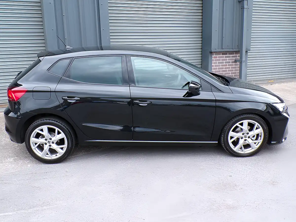 Used 2026 SEAT Ibiza Fr First Edition Black - Interior and Exterior details 4