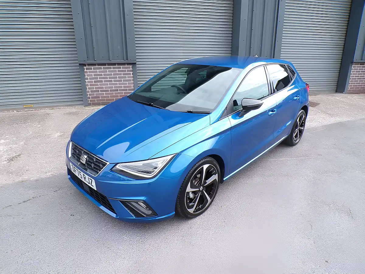 Used 2026 SEAT Ibiza Fr Sport Blue - Interior and Exterior details 4