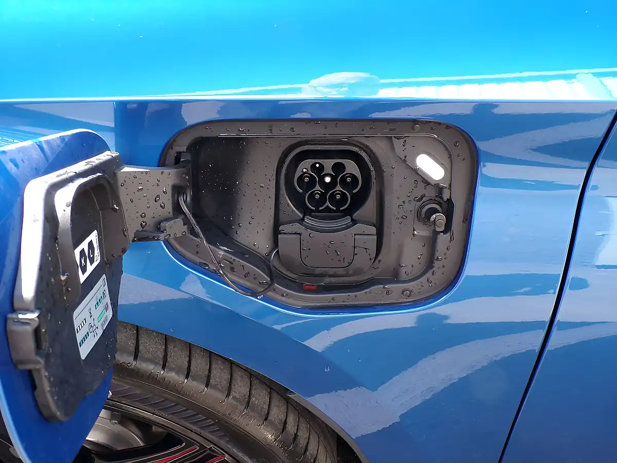 Used 2026 SEAT Leon Fr Black Edition Blue - Interior and Exterior details 10