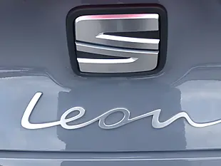 Used 2026 SEAT Leon Fr Black Edition Grey - Interior and Exterior details 10
