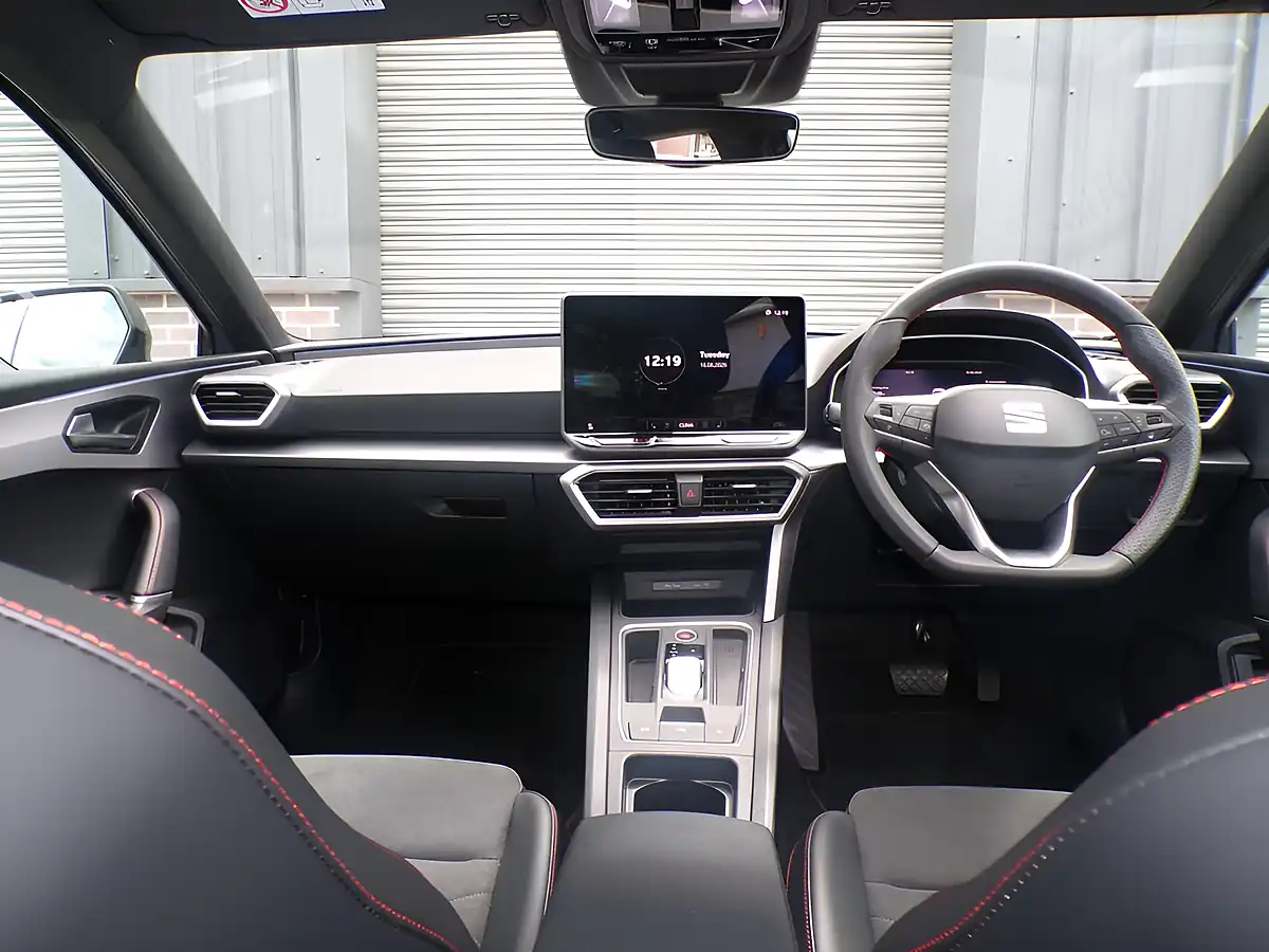 Used 2026 SEAT Leon Fr Black Edition Grey - Interior and Exterior details 18