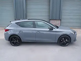Used 2026 SEAT Leon Fr Black Edition Grey - Interior and Exterior details 4