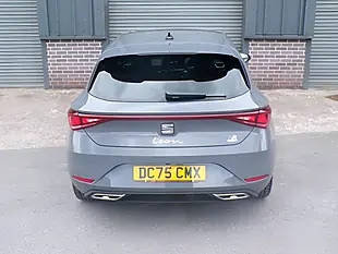 Used 2026 SEAT Leon Fr Black Edition Grey - Interior and Exterior details 5