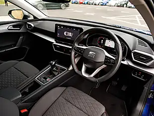 Used 2026 SEAT Leon Fr Blue - Interior and Exterior details 4